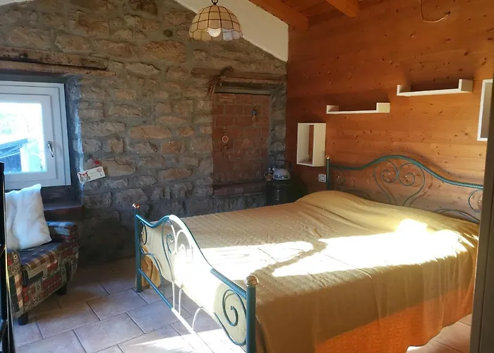 Ca Del Vecchio *